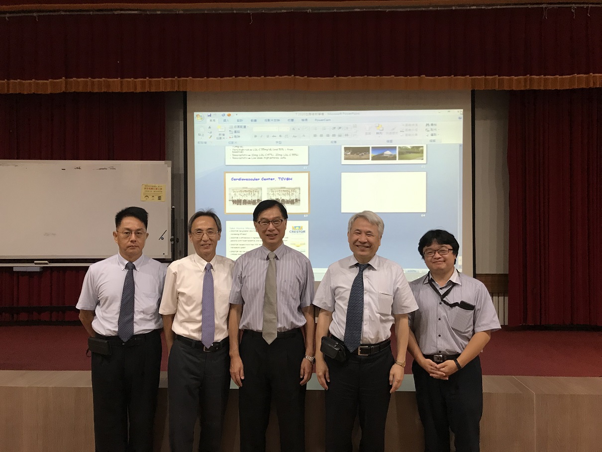 ▲林維文醫師▲王國陽理事▲陳文鍾榮礜理事▲吳造中理事長▲楊淵博醫師